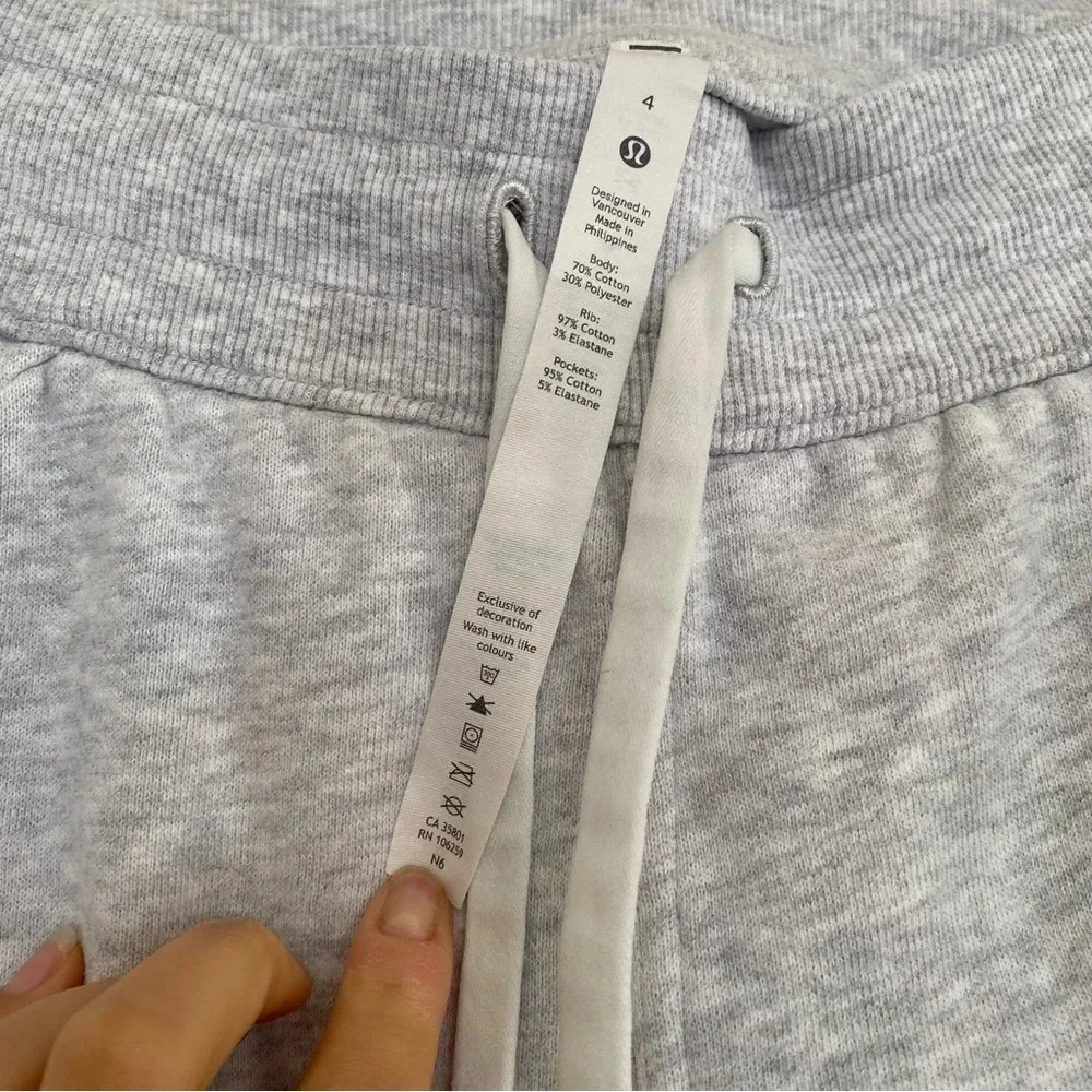 Lululemon Scuba High-Rise Jogger‎